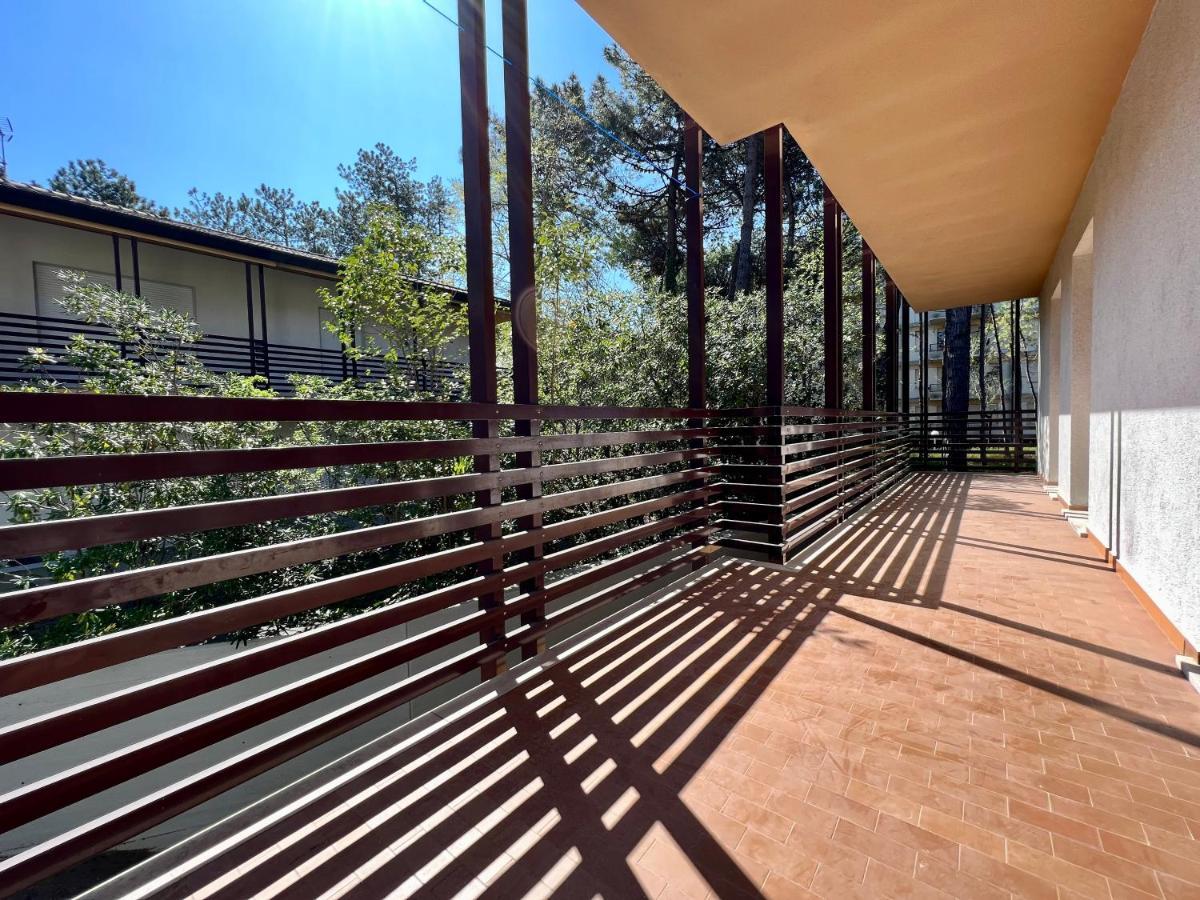Prassitele Apartments Lignano Sabbiadoro Exterior foto